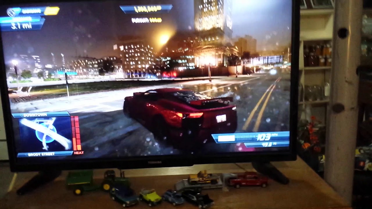 Cool kid trying be weird and doesn't fail that mission