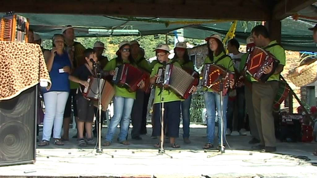 Grupo de Concertinas de Freiriz, Vila Verde, Braga 2 VIRA DE VIANA