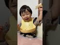 【1歳5ヶ月】たくさんおしゃべりしながらパンを食べる/Watching My Baby Eat