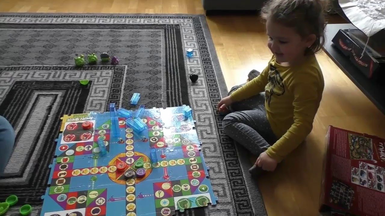 Angry birds board game  Энгри бёрдз настольная игра VLOG Salli