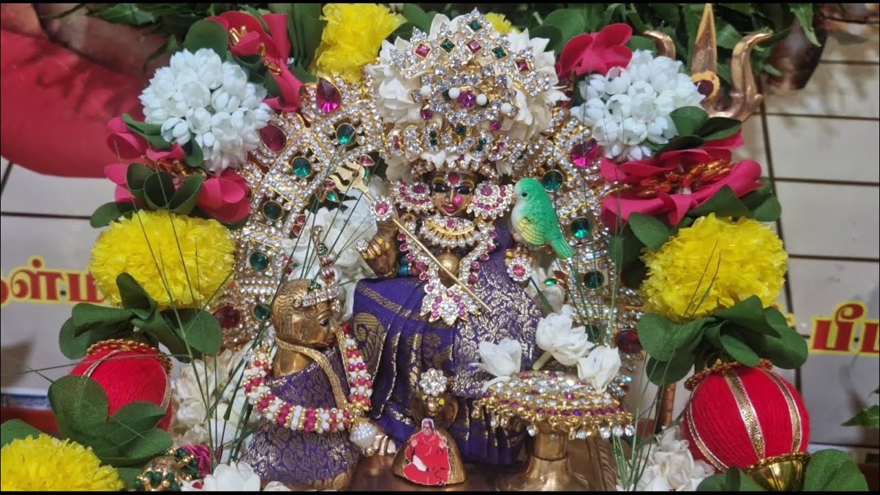 Melmaruvathur Adhiparasakthi | மருவூர் குட்டி கிளி 🦜✨️ | France Aubervillers Mandram 🔱