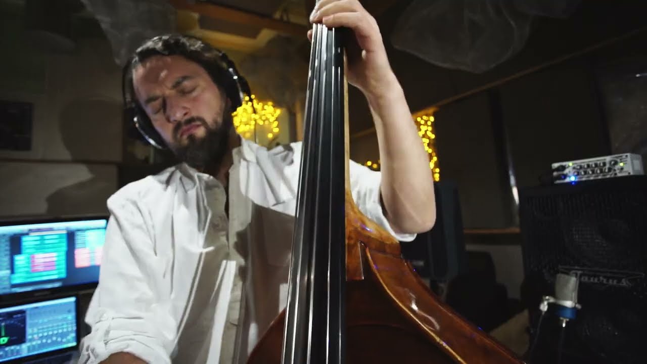 Olo Walicki & Taurus QUBE 350Acoustic.