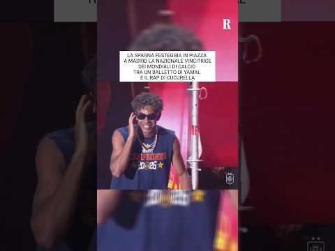 Video Madrid festeggia la Nazionale spagnola tra un ballo di Yamal e il rap di Cucurella