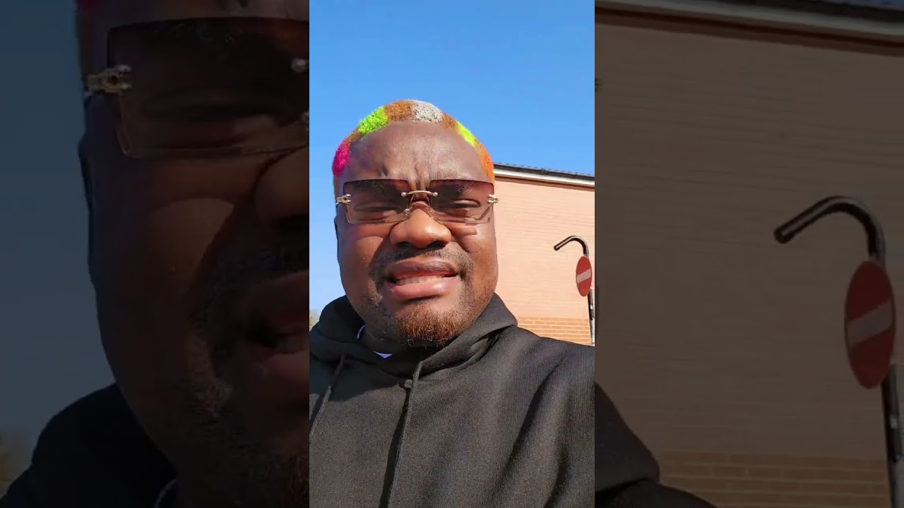 I finally listened to my wife and lovely fans to change my hair colour to what she likes 👍 