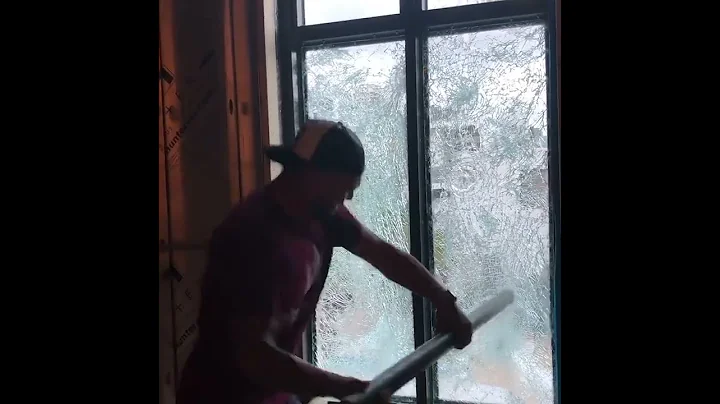Laminated glass breakage test - Oncall Window Glass Replacement