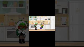 Mikey tells raph a joke and gets hit in the head with a pan. Idk lol 😂 #kuzuha #kuzuha #gachaclub