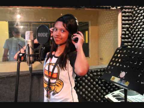 habang kayakap ka zendee mp3 habang kayakap ka zendee mp3