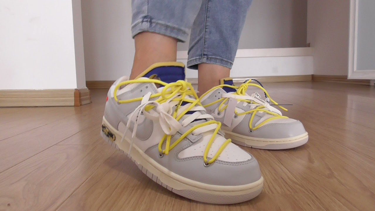 Off-White x Nike Dunk Low 