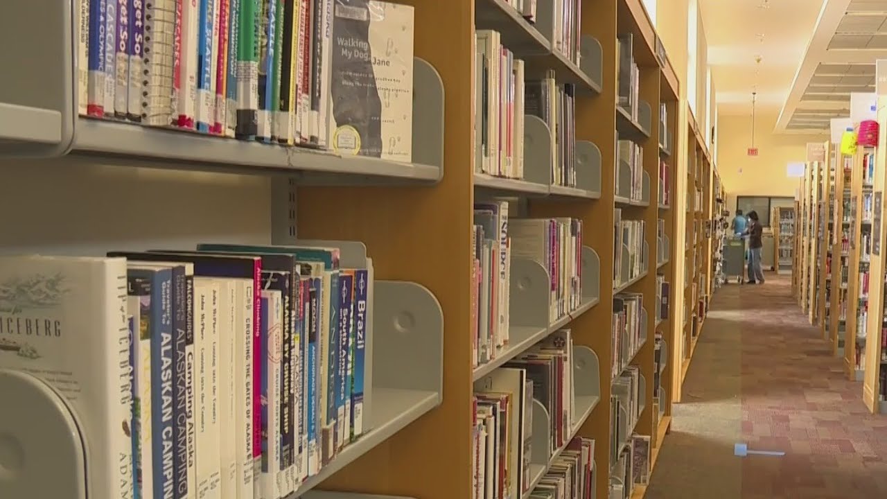 Library workers fight for more security amid recent attacks