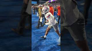 JoJo Earle punches it in for the Rebels