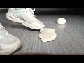 运动鞋和丝袜踩馒头 Dirty Sneakers Crush Bread 运动鞋和丝袜踩馒头 Dirty Sneakers Crush Bread