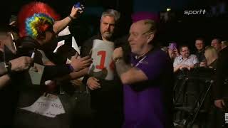 Peter Wright first Walk on as Number 1 of the world - Premier League Night 5 Profile