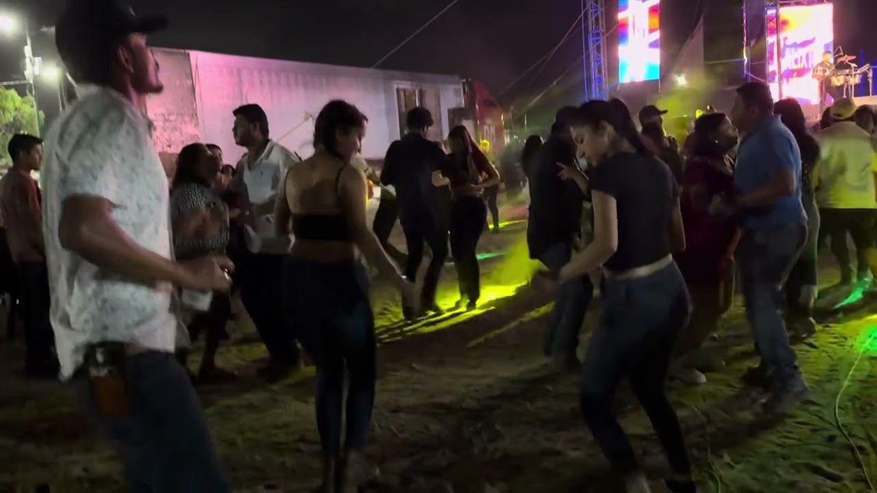 Calixto Méndez En Vivo Desde Prados De Altamira