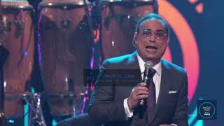 Homenaje a "Johnny Pacheco" en "PREMIO LO NUESTRO" 2021