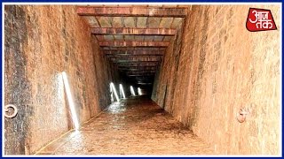 A bunker from british era has been found inside raj bhavan, mumbai.
the is 150 meters long and was seen by governor himself first. watch
repor...