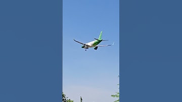 PESAWAT CITILINK MELINTAS - MENUJU BANDARA JUANDA #Shorts