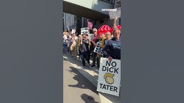 Thousands attend ‘No Kings’ Trump protest in Minneapolis on Saturday