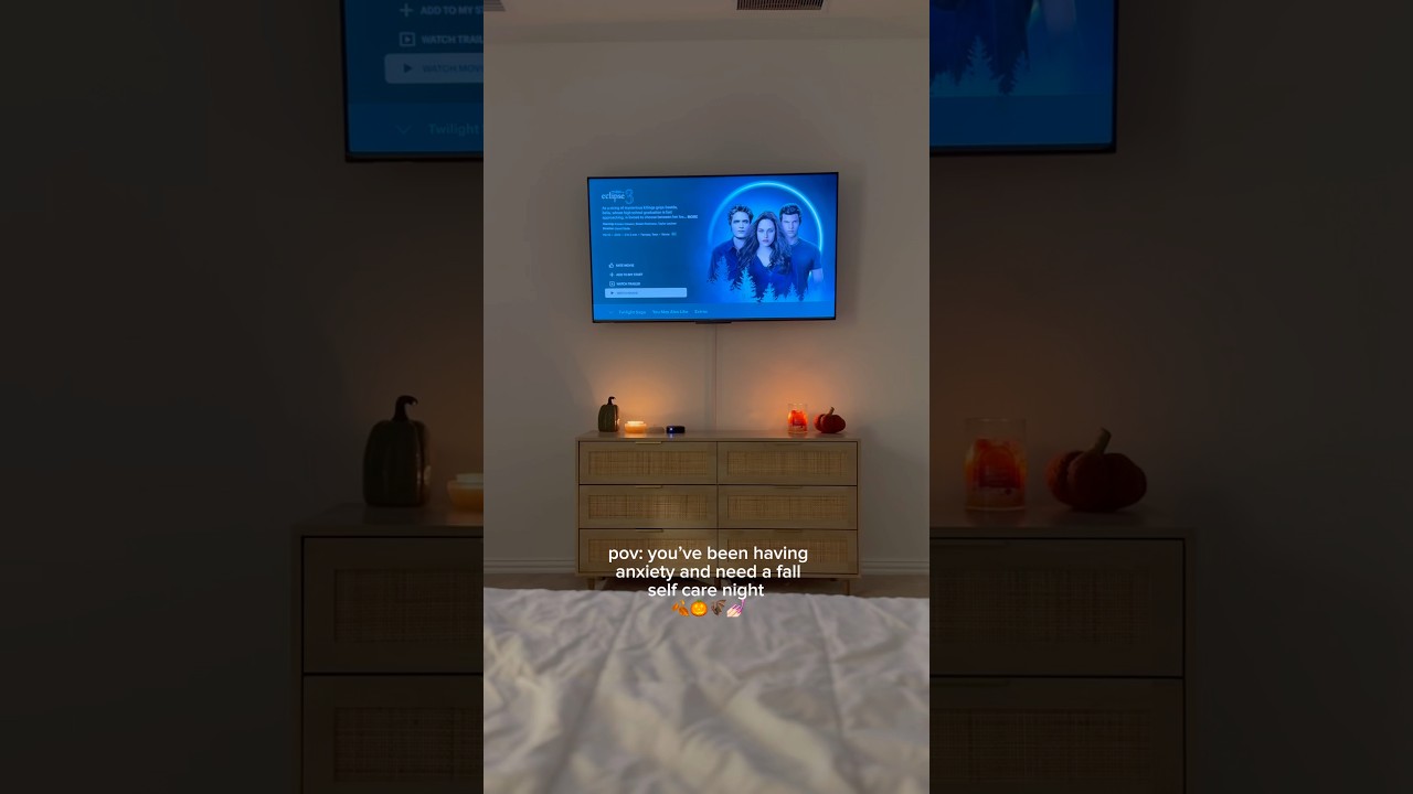 Fall self care night watching twilight  🧡🧡 