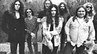 Download lagu Lynyrd Skynyrd - 11 - Free bird (St. Petersburg - 1975)