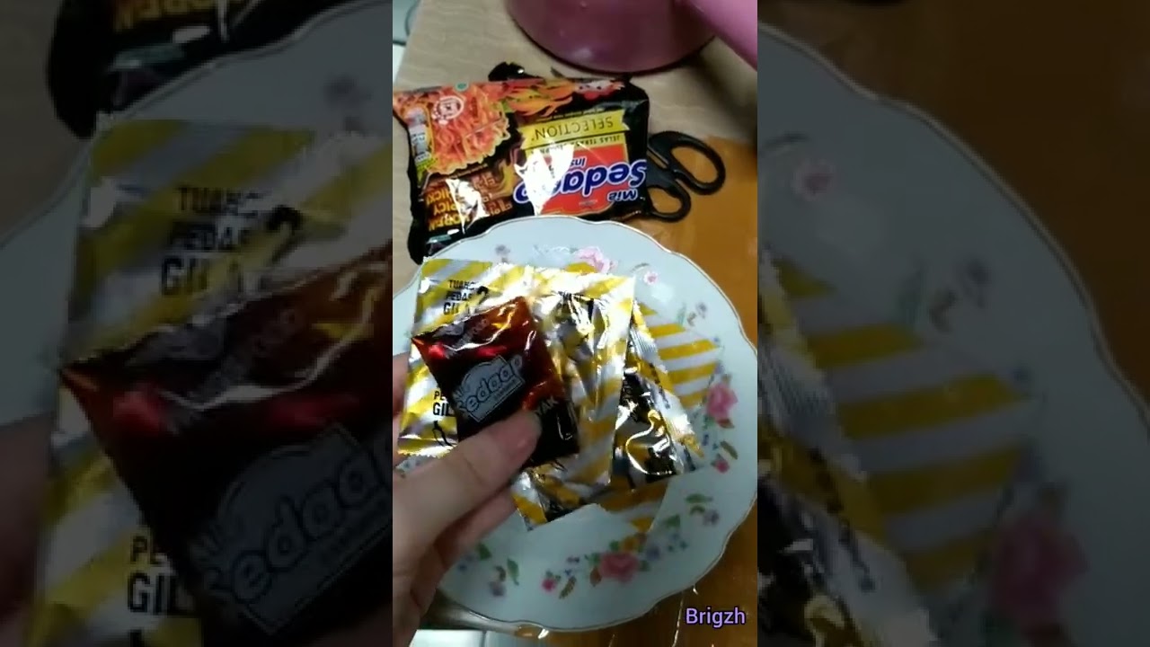 Mie Sedap Korean Spicy Chicken