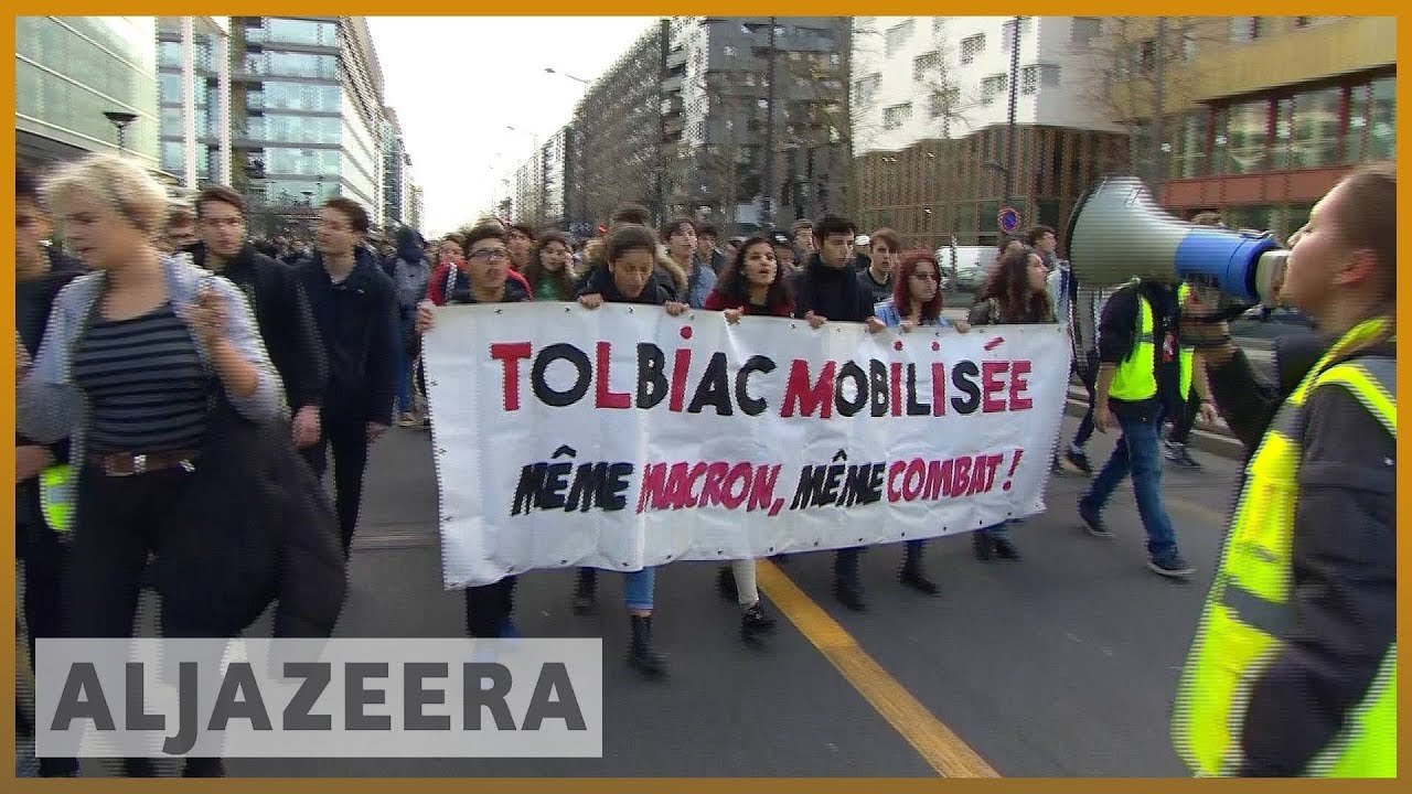 🇫🇷 فرنسا تتراجع عن رفع ضرائب البنزين بعد احتجاجات دامية | الجزيرة الإنجليزية