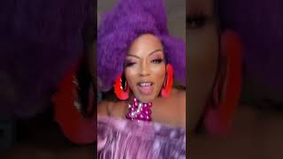 Download Lagu Grandma Sheila Green Hall popping out for a minute. Don’t forget to leave 👍up if you like this.  MP3 Download Lagu Grandma Sheila Green Hall popping out for a minute. Don’t forget to leave 👍up if you like this.  MP3