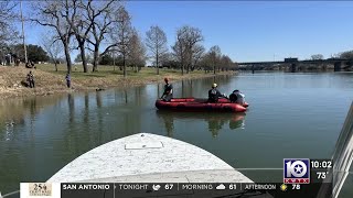 McLennan County Detective Michael Miller rescues woman from submerged car in Brazos River