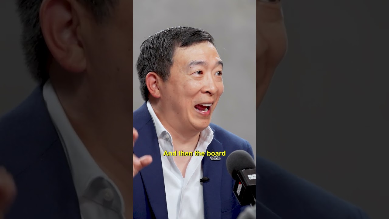 Andrew Yang discusses AI replacing jobs #ai #andrewyang #surrounded #jubilee