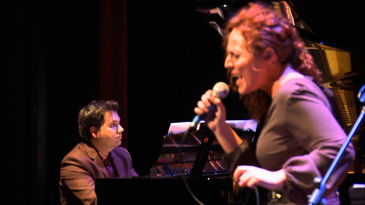 ®La Dama de Gris - Muñeca de trapo