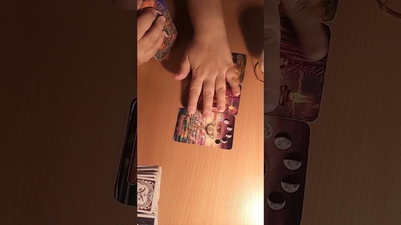 Tarot - Wooww!!! Szeretitek egymást és beteljesül minden, de ne állj egy helyben. Addig is élj!!!