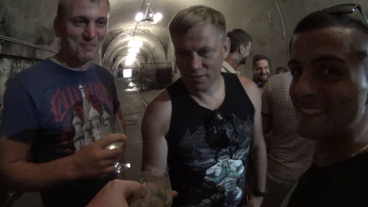 Дегустация шампанского и светобезумие в Абрау Дюрсо