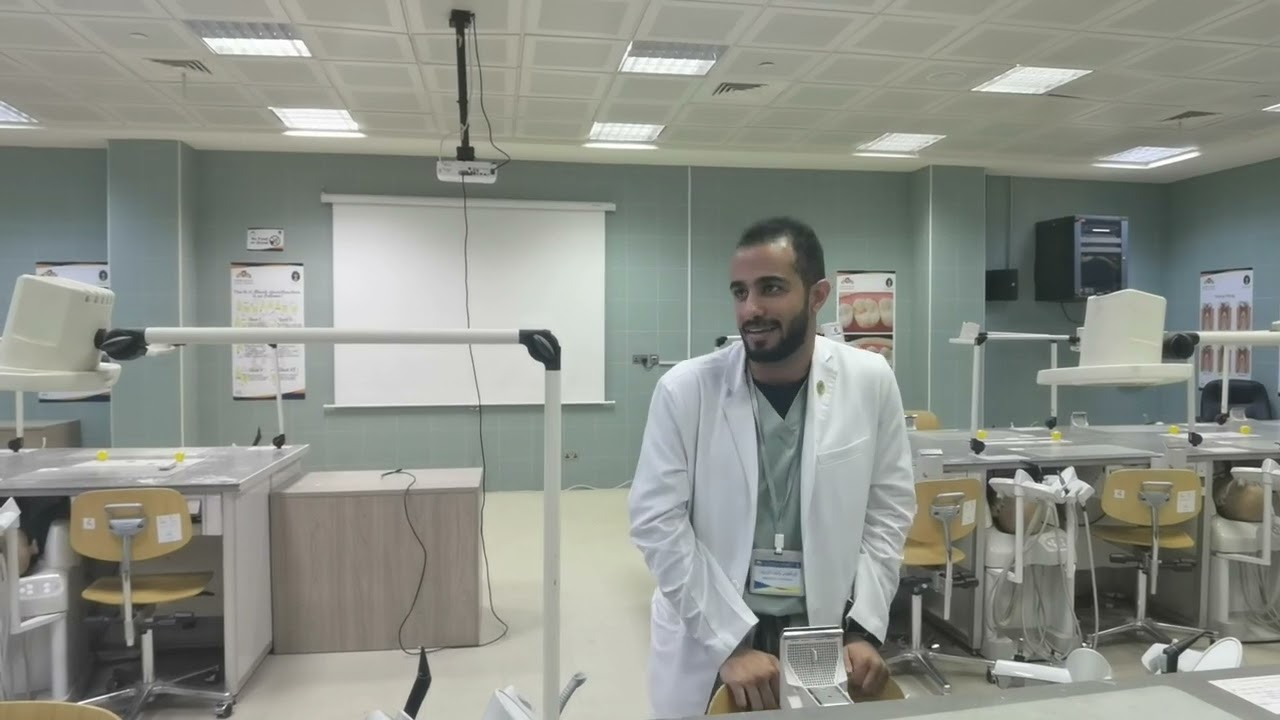 زيارة طلاب ثانوية سهما الأهلية لكلية طب الأسنان بجامعة حائل.