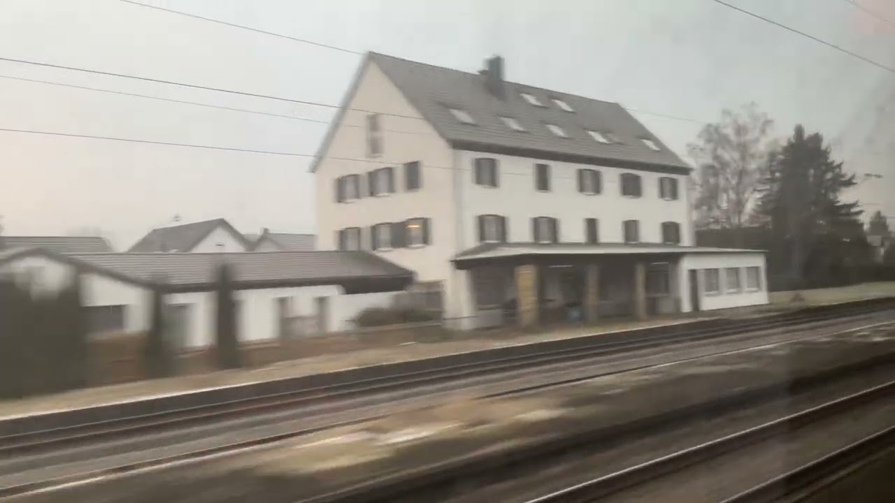 Mitfahrt vom Günzburg nach Ulm am Fenster von DB FV