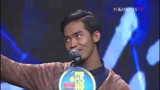 Download lagu KOCAK! Dodit Nyanyikan Lagu untuk Feni Rose