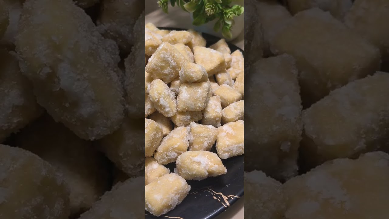 Holi ke liye khas utter bharat me banane wali khurma #Poonm'sINDIANCURRY#video 