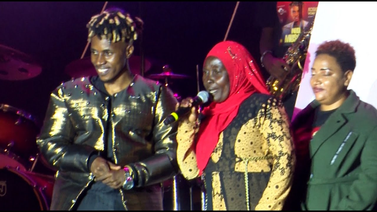 Acidic Vokoz Mum and Dad show love to his fans at Lugogo Concert