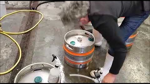 Checking CO2 level in a beer keg