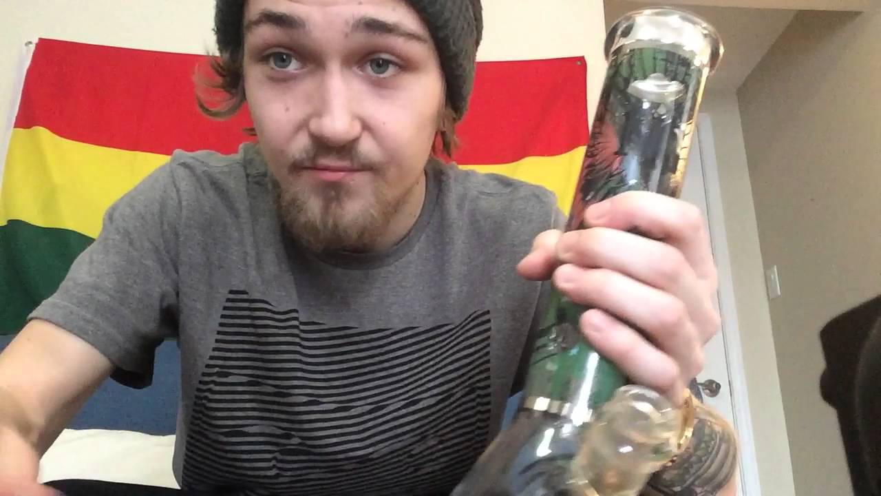 BONG BUDDY REVIEW! ULTIMATE BONG CLEANER