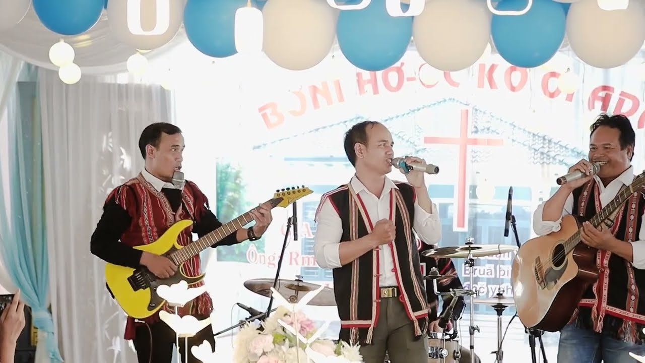 Kră Yang Yê Su Bơih Yong Lu Bơn - Bazan band