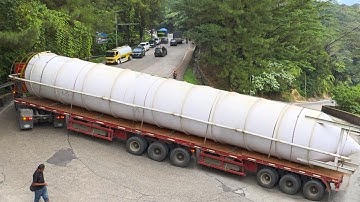 Bikin Gempar‼️ Diragukan Bisa Lolos, Truk Dari China Muatan Rudal Nyaris Tumbang di Sitinjau Lauik