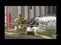 Single-engine plan crashes into Nationway storage unit