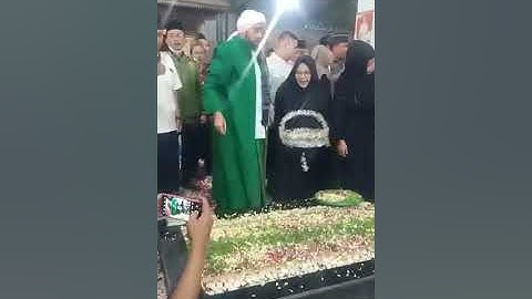 Habib syeh di makam ki entus susmono tegal