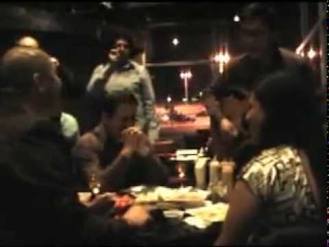 Watch Reyli - Complice en cena de declaración de Amor on YouTube Watch Reyli - Complice en cena de declaración de Amor on YouTube