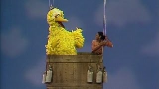 flying air muppet balloon sesame street santeiro wiki luis wikia written