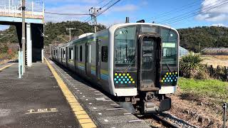 E131系0番台マリR07編成富浦発車