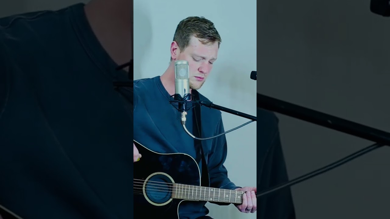 Looping “Riptide” by Vance Joy