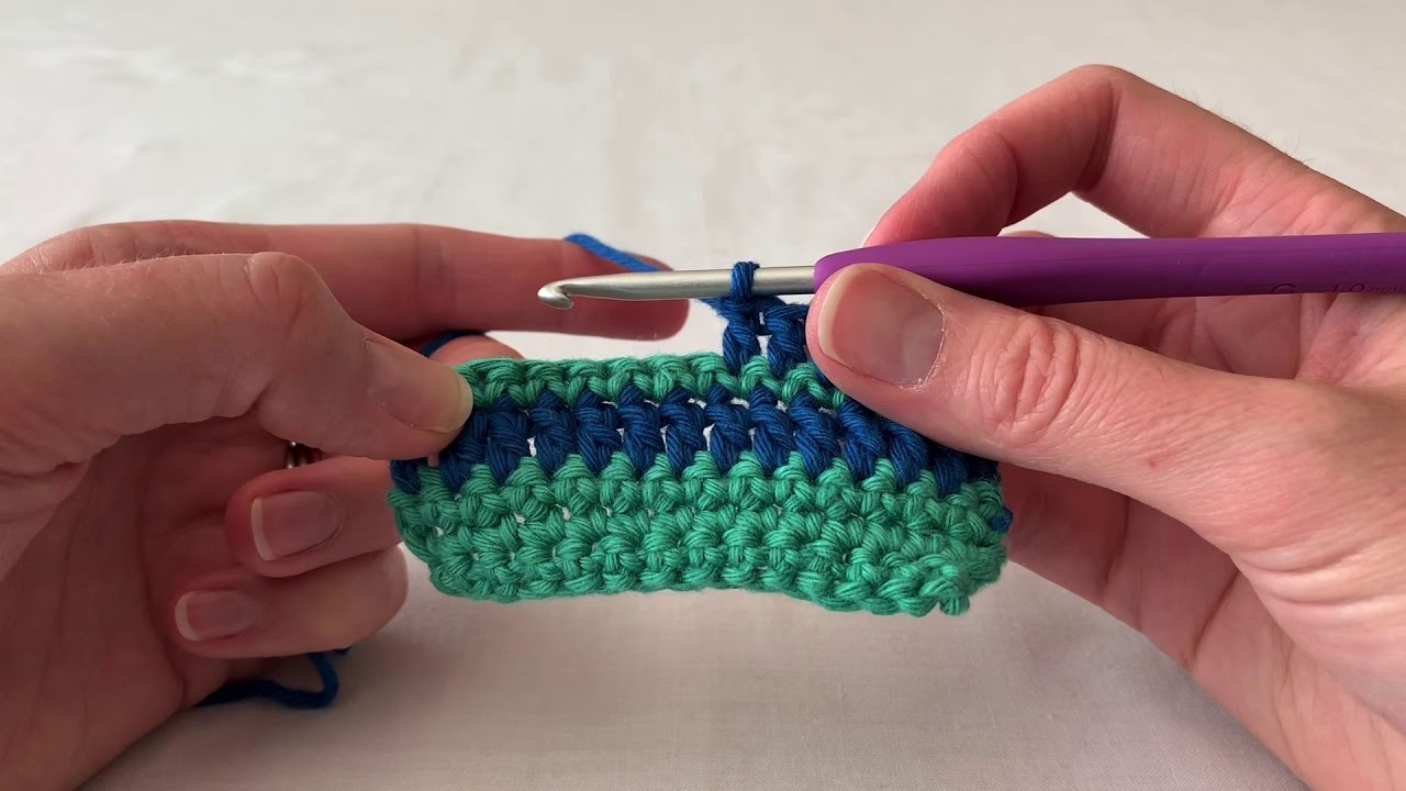 Double crochet / UK treble crochet - YouTube