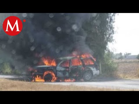 Bloquean carreteras e incendian vehículos en Guanajuato