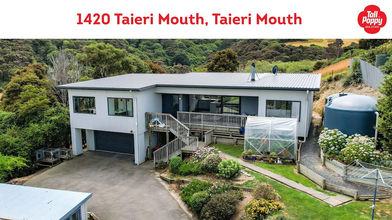 1420 Taieri Mouth Road, Taieri Mouth Leona Munro, Tall Poppy Dunedin