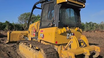 This Is How I Start And Push With The Mini CAT D2 Dozer